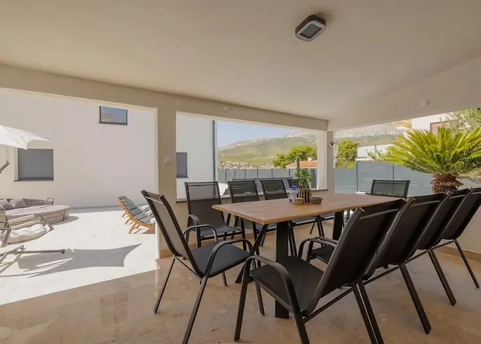 Bella Split - * Podstrana